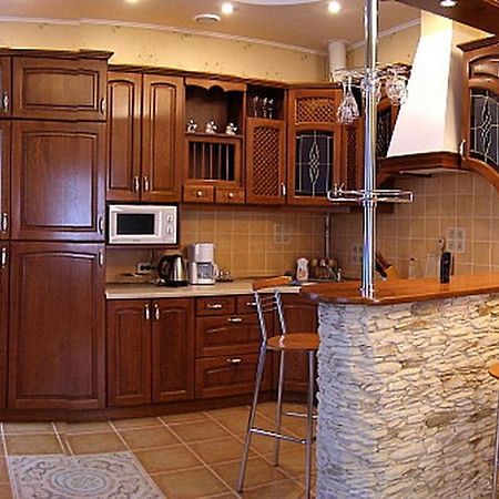 Park Apartment Lwów Zewnętrze zdjęcie