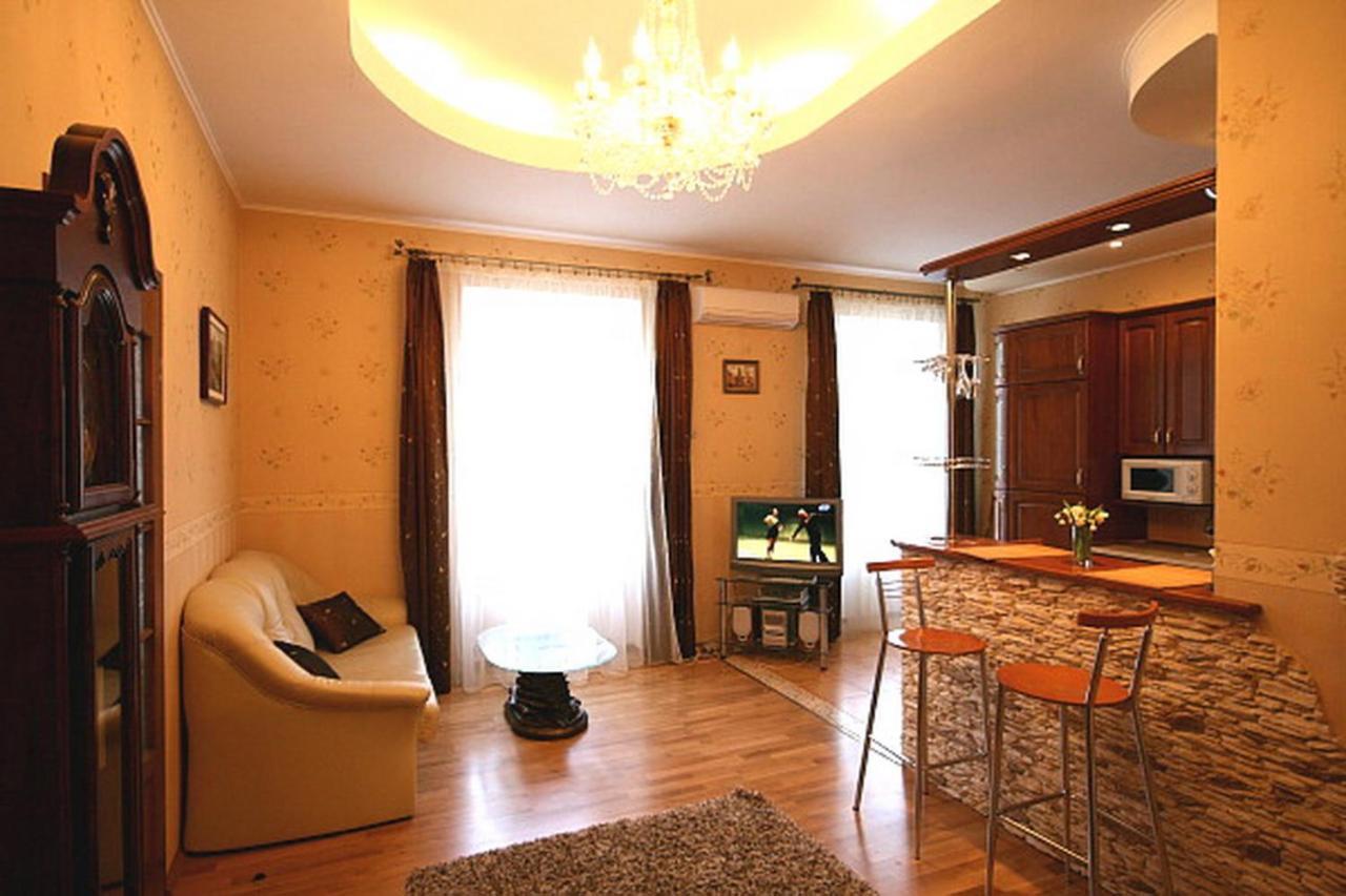 Park Apartment Lwów Zewnętrze zdjęcie